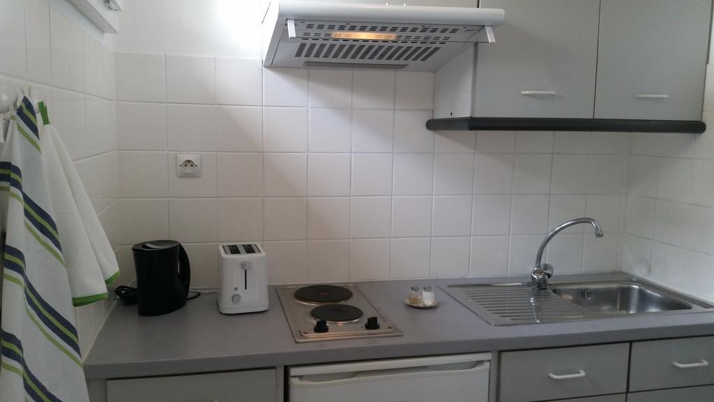 Studios Near Basel Airport Saint-Louis  Δωμάτιο φωτογραφία